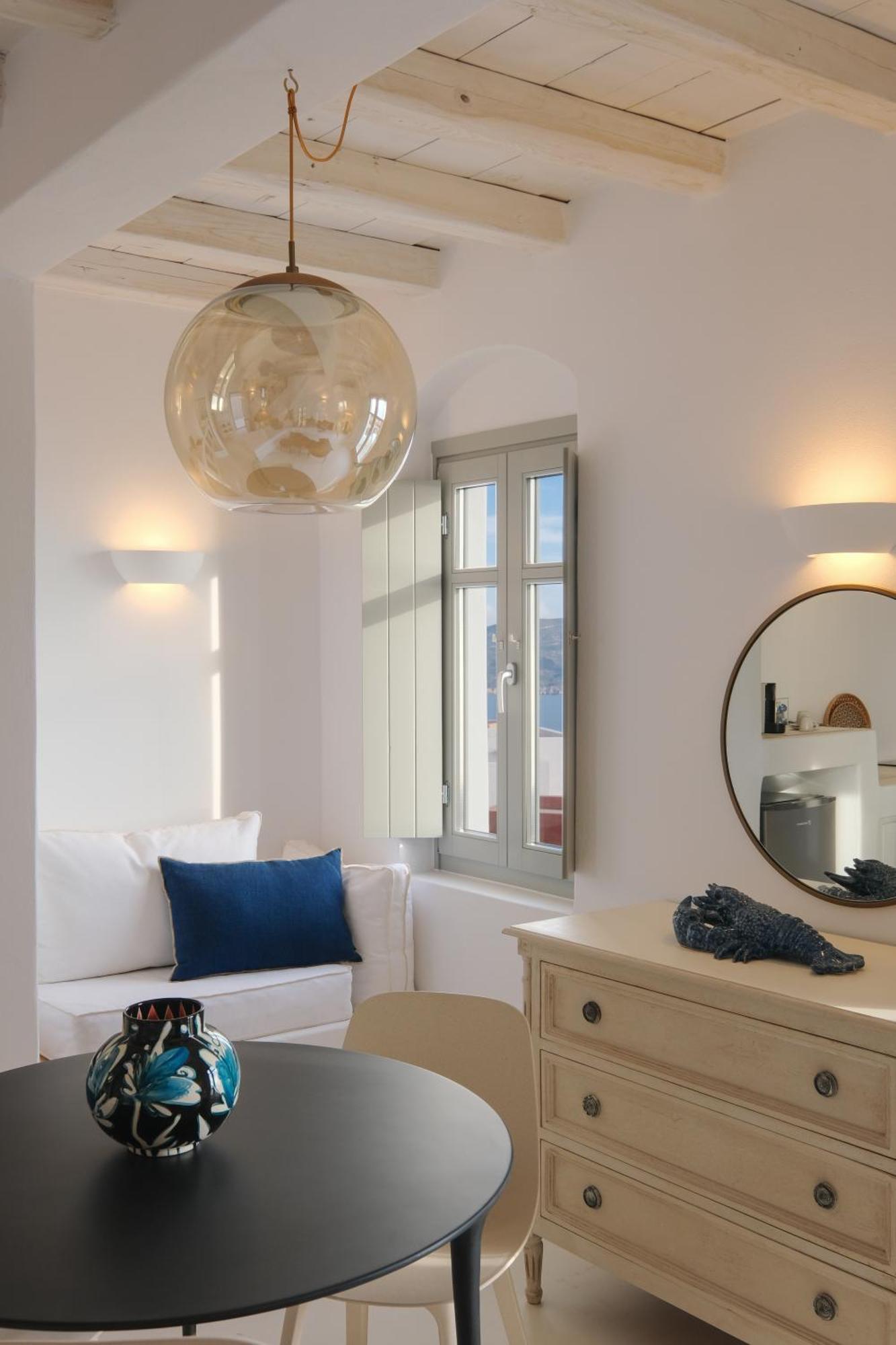 Odyssey Rock Milos Sunset Suites Plaka  Exterior photo