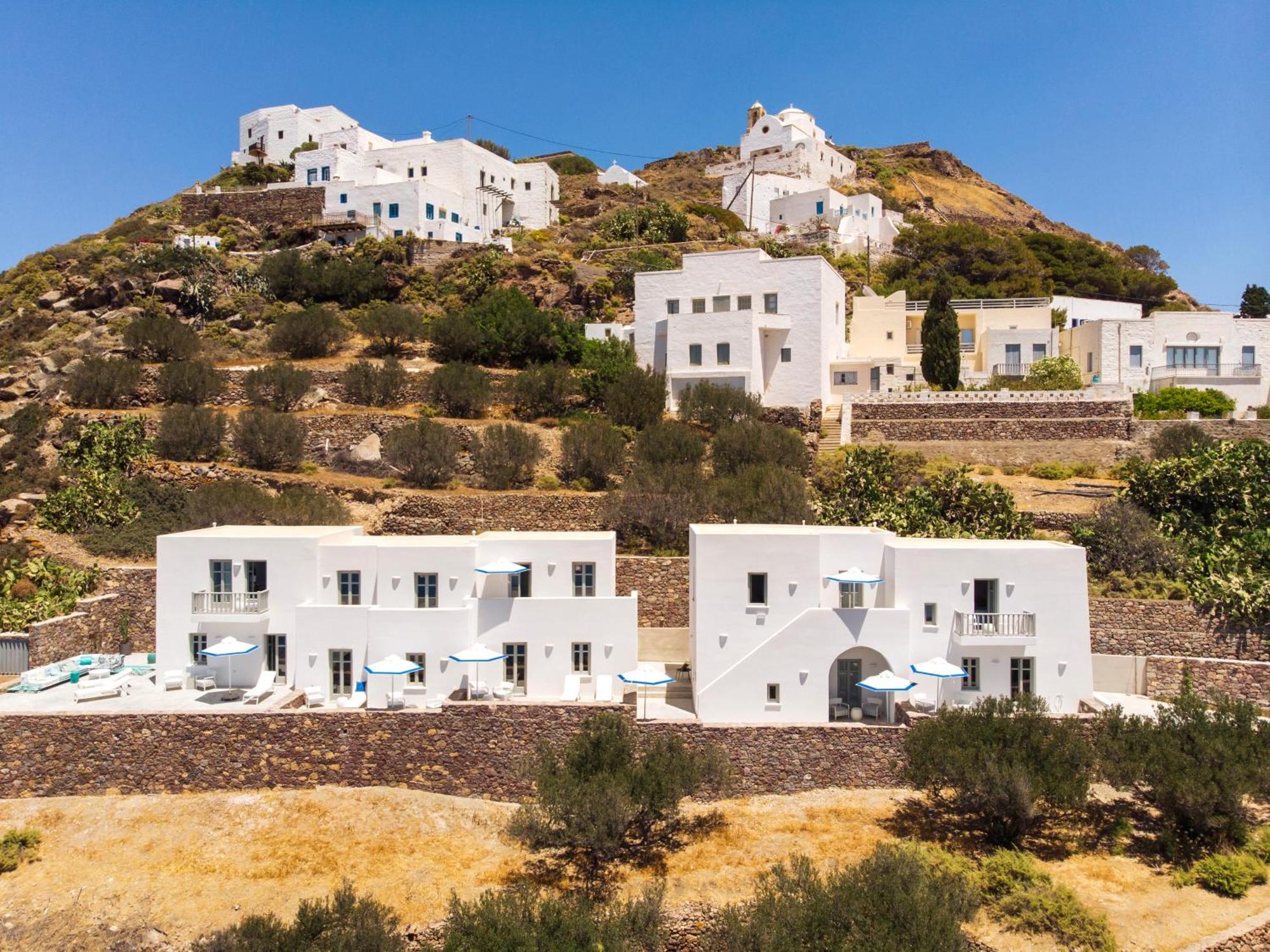 Odyssey Rock Milos Sunset Suites Plaka  Exterior photo